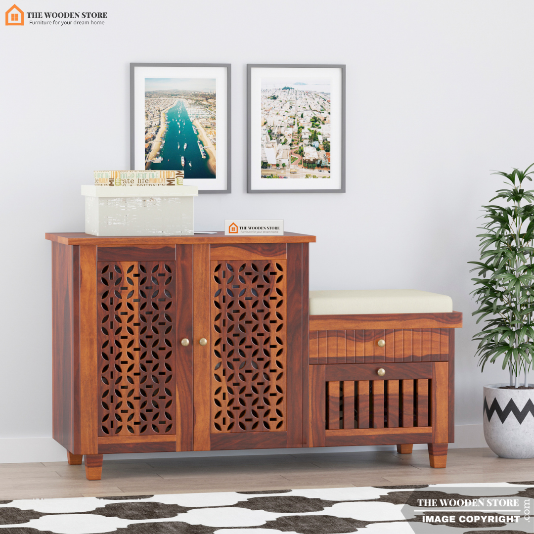 Daffy Shoe Rack (Honey Finish)