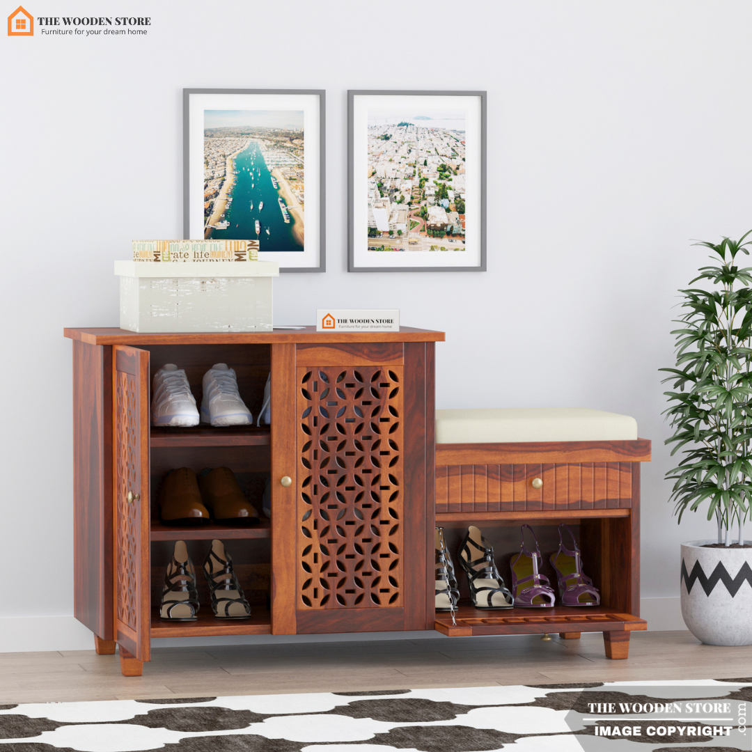 Daffy Shoe Rack (Honey Finish)