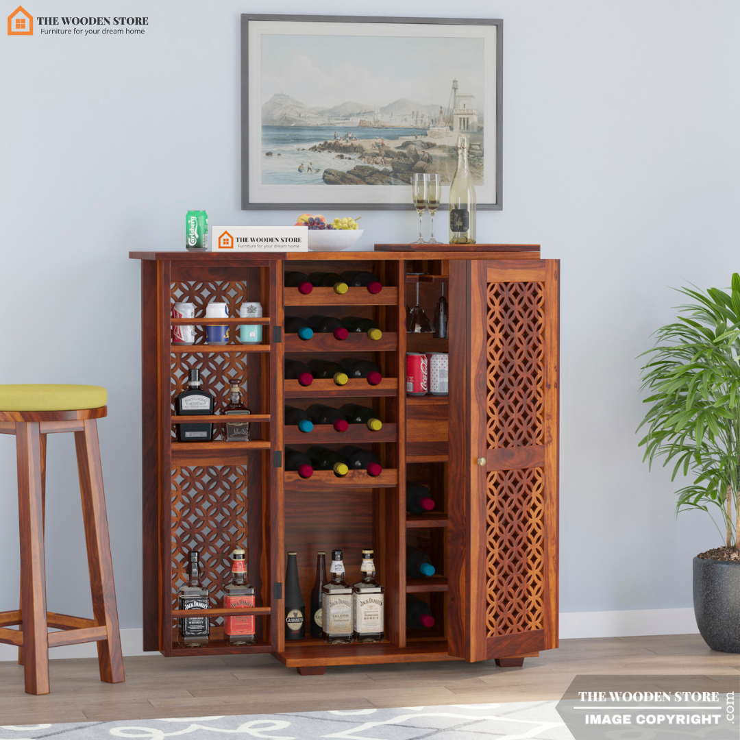 Daffy Bar Cabinet (Honey Finish)
