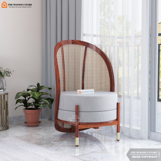 Remzo Curved Chair with Cane (Honey Finish)