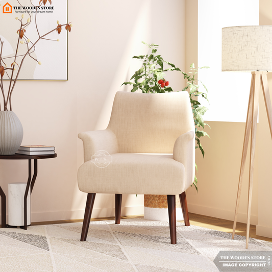 Aurora Lounge Chair (Soft Vanilla)