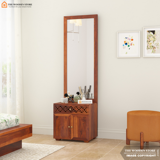 Daffy Dressing Table (Honey Finish)